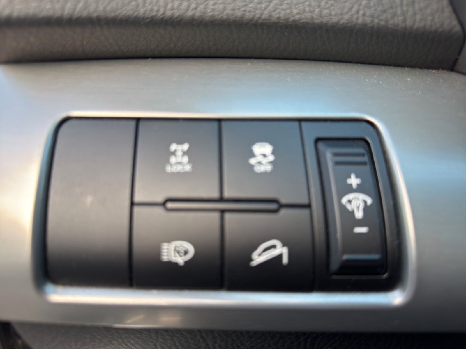 Fahrzeugabbildung Kia Sorento Spirit 4WD Automatik/Leder/Navi/Kamara/