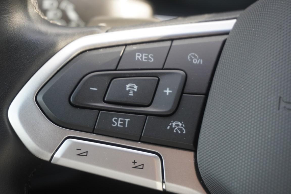 Volkswagen Taigo 1.0 TSI DSG R-Line LED ACC Navi Kamera, миниатюра 27