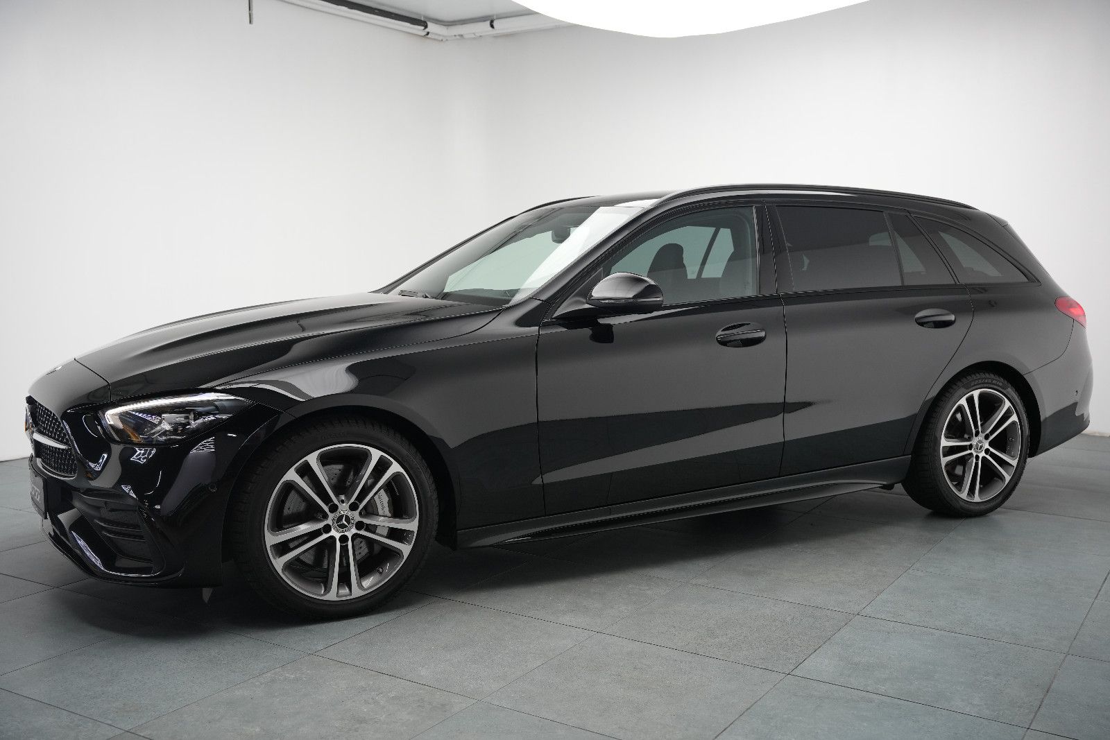 Fahrzeugabbildung Mercedes-Benz C 220d *AMG*Carbon*Ambiente*Kamera*AHK