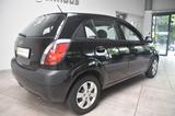 Kia Rio 1.4 EX 1.Hand Klimaanlage 5-Türer - Kia Rio mit Benzin-Antrieb: Kleinwagen, 1.4