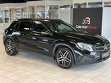 Mercedes-Benz GLA 220 d 4Matic · Pano · Kamera  · Tempomat - gebrauchte Mercedes-Benz GLA 220 aus dem Jahr 2017
