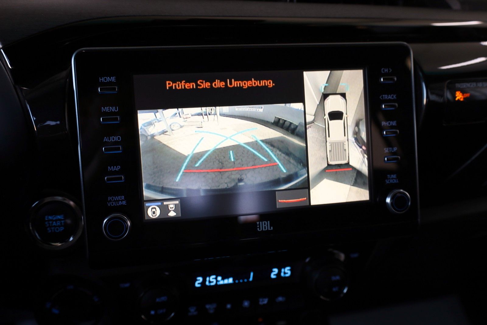 Fahrzeugabbildung Toyota Hilux 2.8 D-4D 4x4 Invincible Sport,ACC,Rollo el