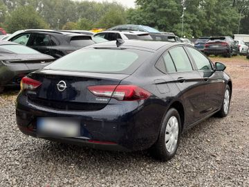 Opel Insignia - 11