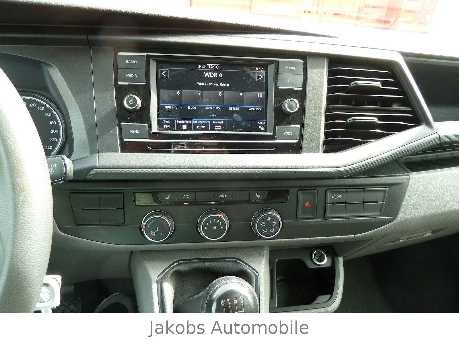 Volkswagen T6.1 Transporter Lang 2.0 TDI 4 Motion Standheiz
