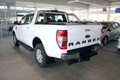 Fahrzeugabbildung Ford RANGER 2.0 TDCi 4x4 XLT DoKa Automatik + AHK