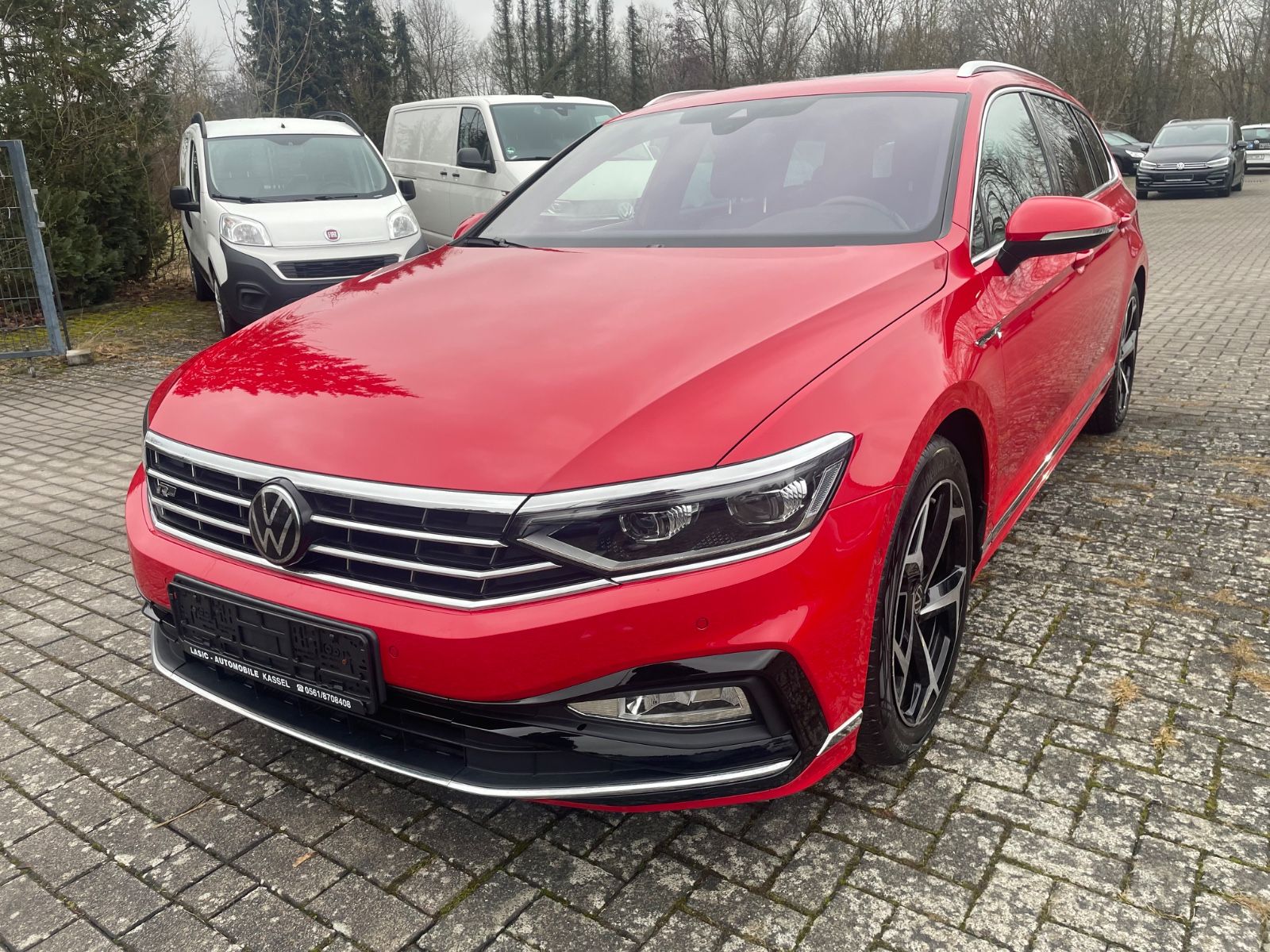 Volkswagen Passat 2.0 TDI Variant R LINE PANO HUD AHK imagem 2