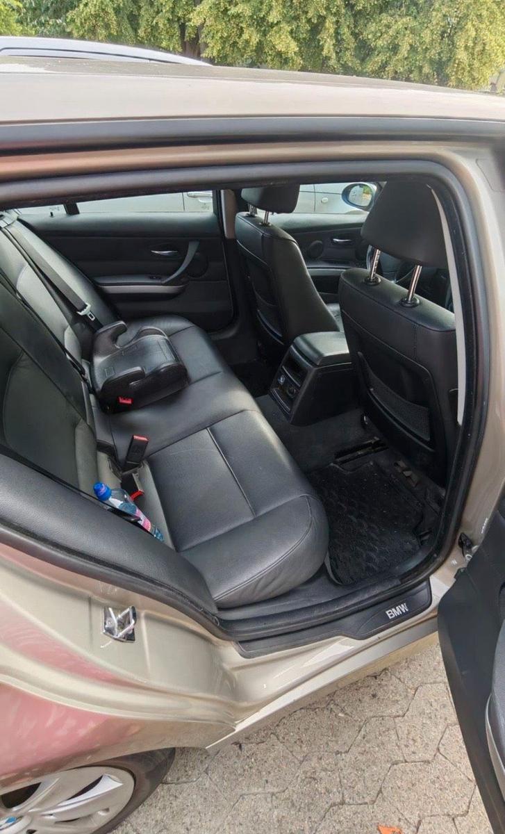 BMW 320 2008 — photo 9