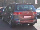 Volkswagen Touran 2.0 TDI DSG R-Line LED Navi Panorama ACC - Volkswagen Touran mit Diesel-Antrieb: 2.0