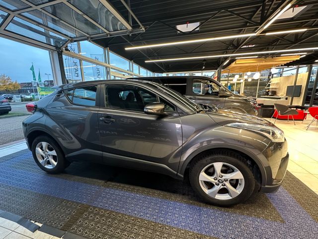 Toyota C-HR  Flow