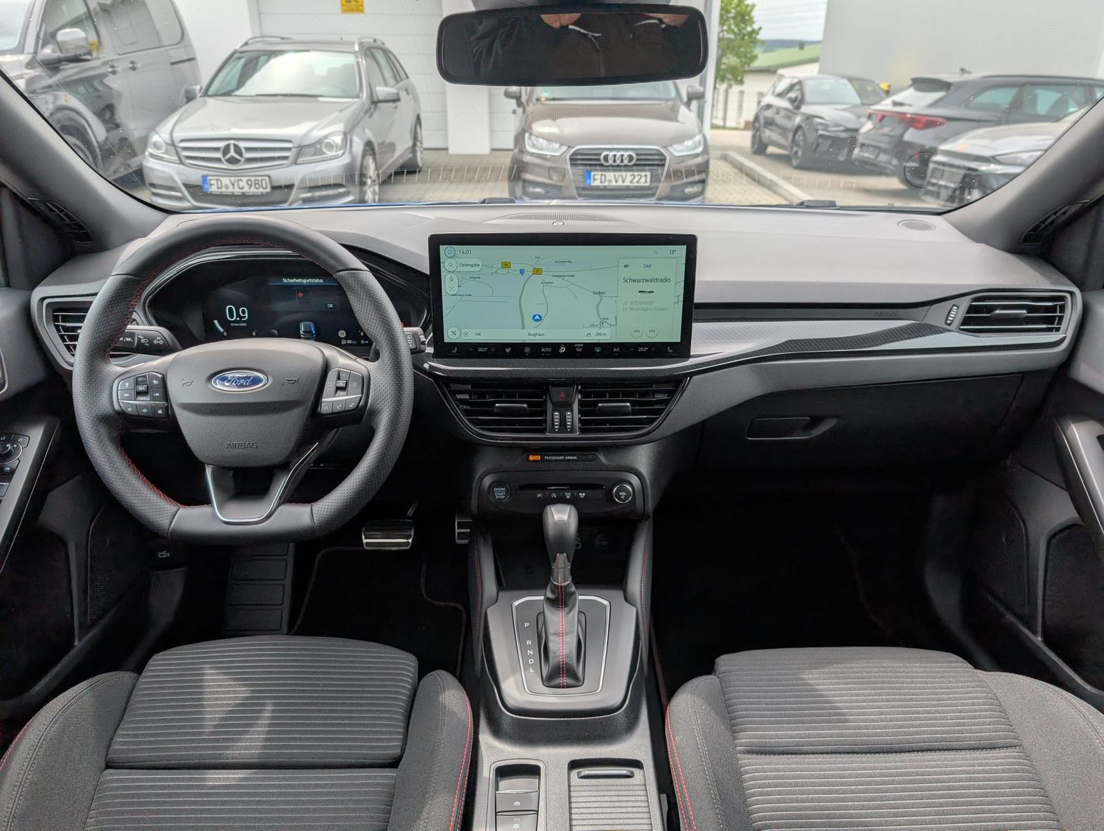 Fahrzeugabbildung Ford Focus 1.0 ST-Line X MATRIX*B&amp;O*ACC*KAM*APP*LHZ