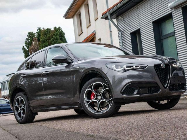 Alfa Romeo Stelvio Veloce 2.0 Q4 vom AR Vertragshändler