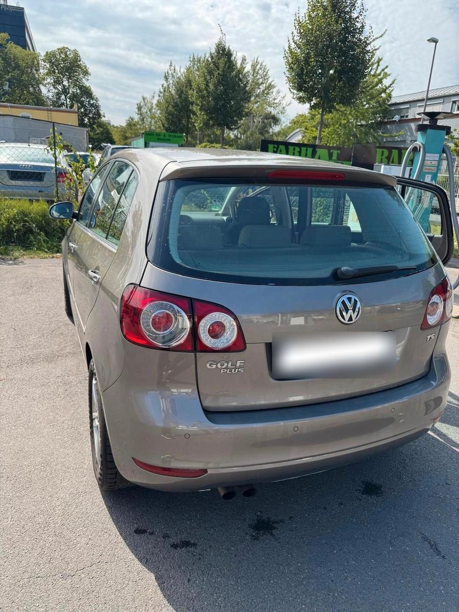 Volkswagen Golf Plus, 2010