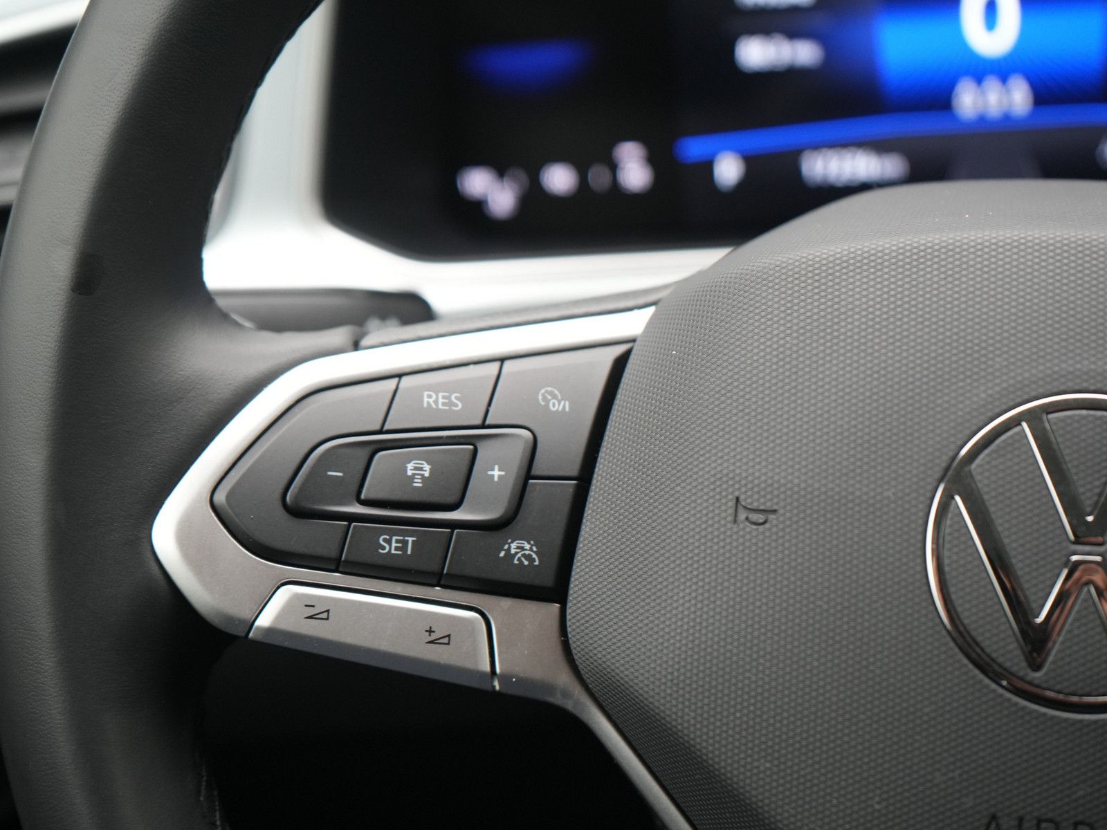 Volkswagen T-Roc - Bild 7