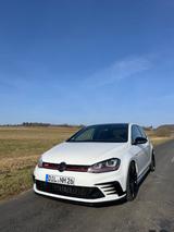 Volkswagen Golf 2.0 GTI Clubsport Schalensitze DSG HU/AU - Volkswagen Golf: Cl