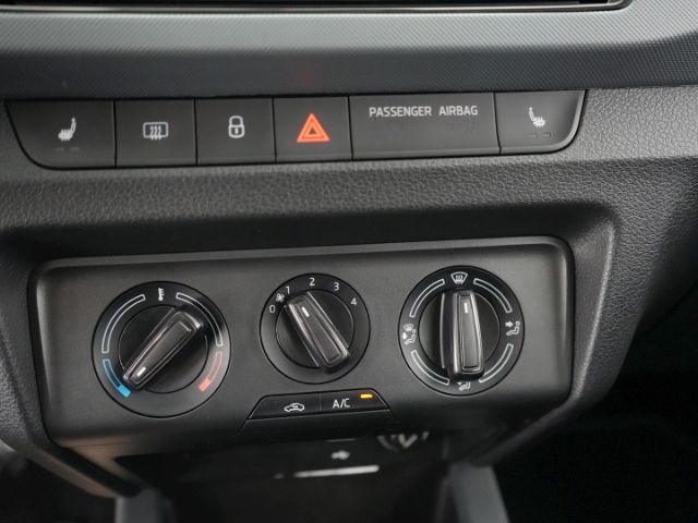 Fabia COOL PLUS TSI+SITZHEIZUNG+PARKPILOT HI+KLI