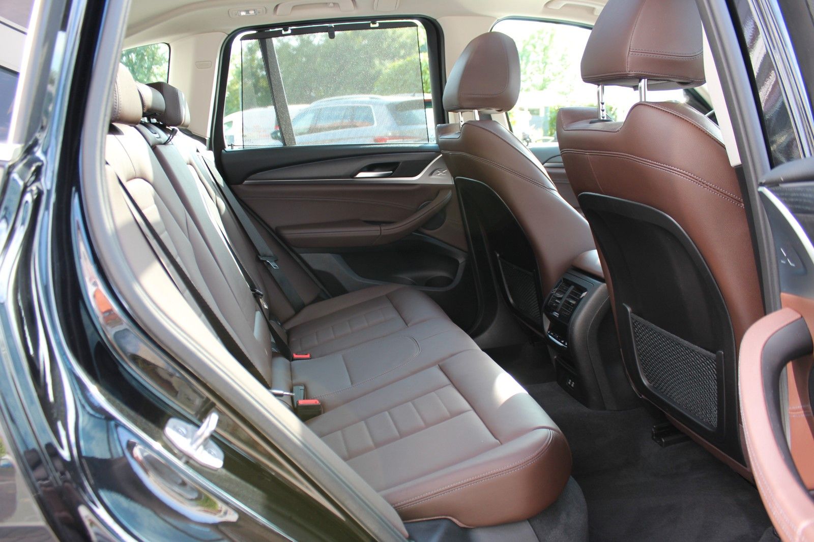BMW X3 xDrive 30 e Laser Pano ACC HuD AHK Live-C. + foto 13