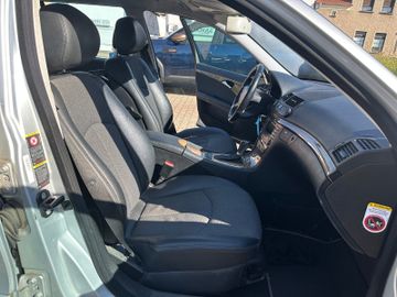 Mercedes E 200 - 7