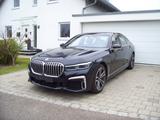 BMW 745Le xDrive M Sportpaket Soft/ACC/360°/Laser - schwarze BMW 745