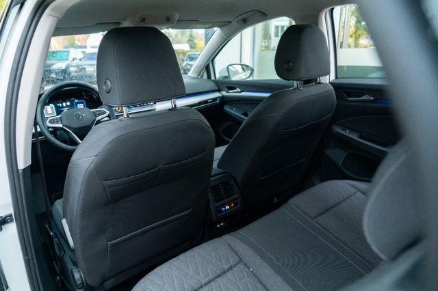 Volkswagen Golf 8 2.0 TDI LIFE/ BUSINESS/ AHK/ LED+ Volkswagen Golf 8 2.0 TDI LIFE/ BUSINESS/ AHK/ LED+