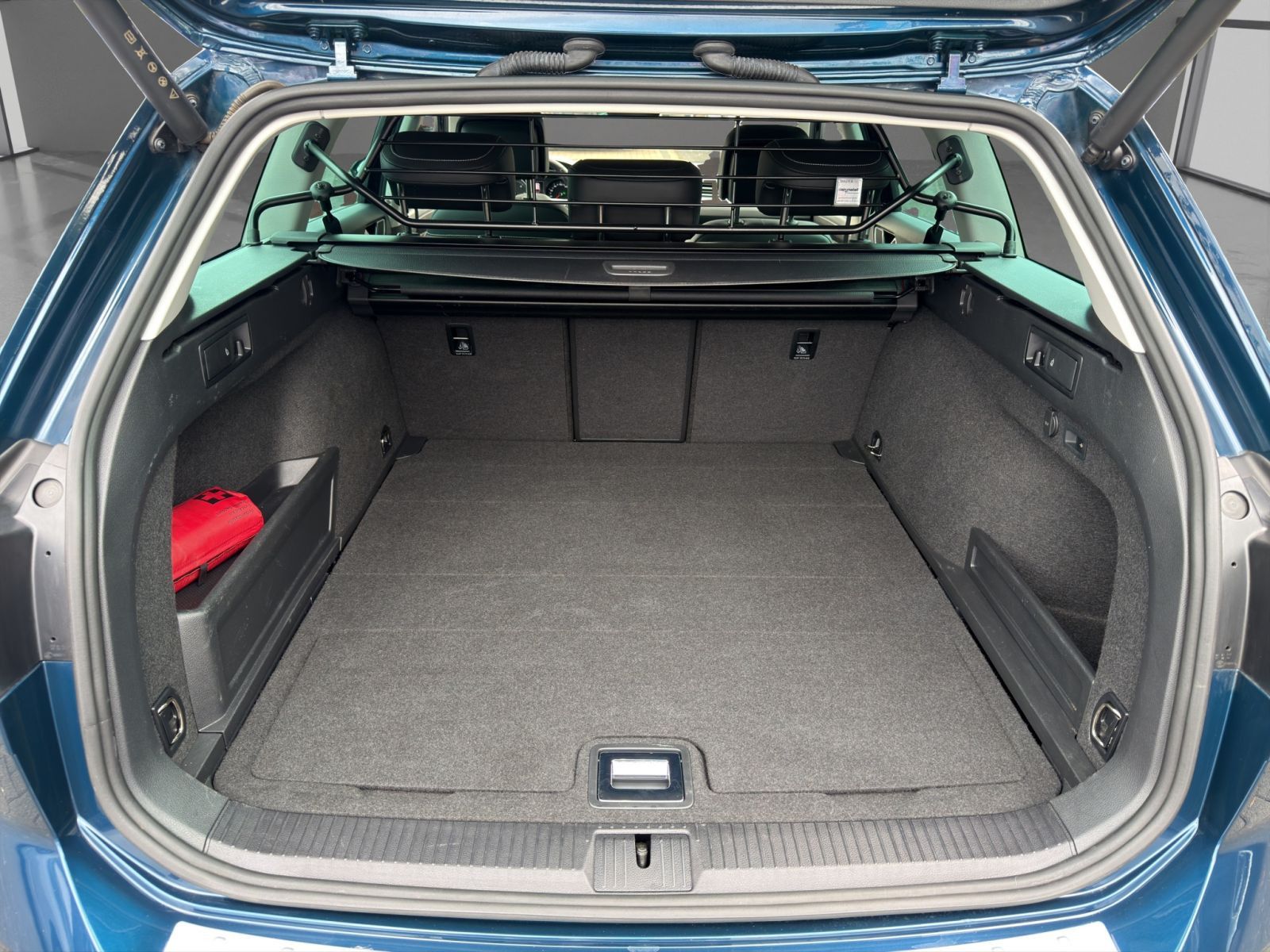 Volkswagen Passat Variant - Bild 15