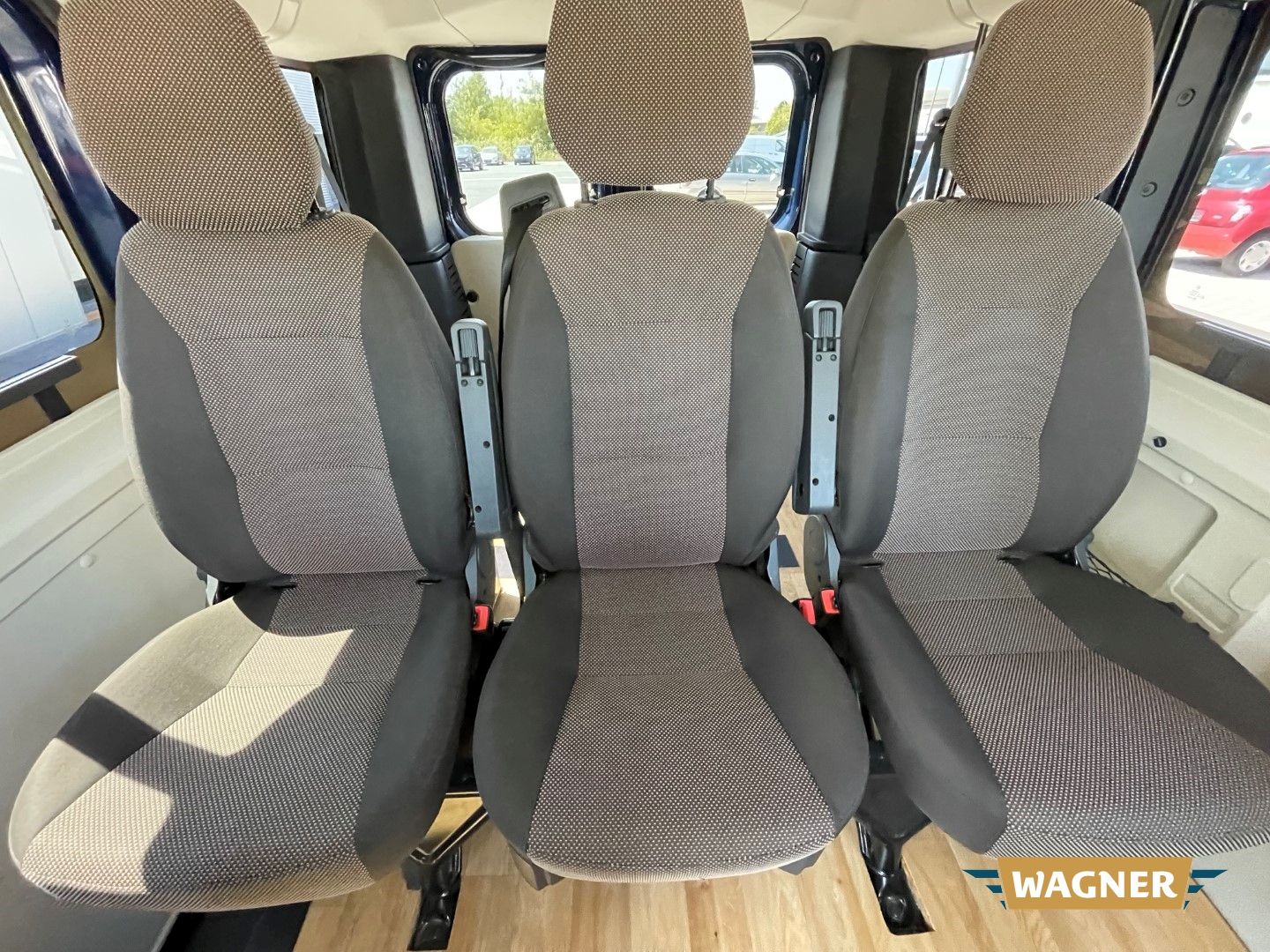 Fahrzeugabbildung Fiat Ducato Kombi 30 130 Multijet Klimaanlage 8-Sitze