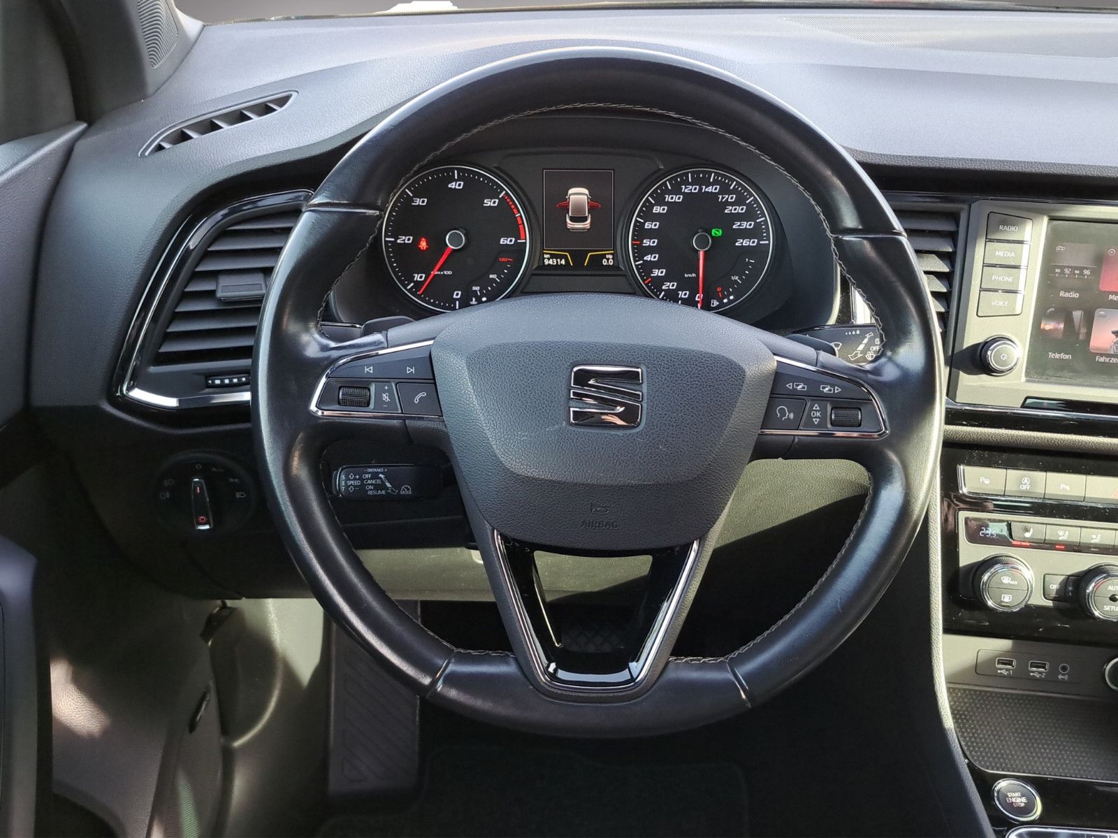 Ateca Xcellence 4Drive 2.0 TDI DSG AHK Panodach