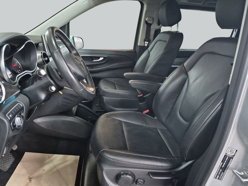 Mercedes-Benz V 220 d lang 9G-TRONIC Avantgarde foto 10