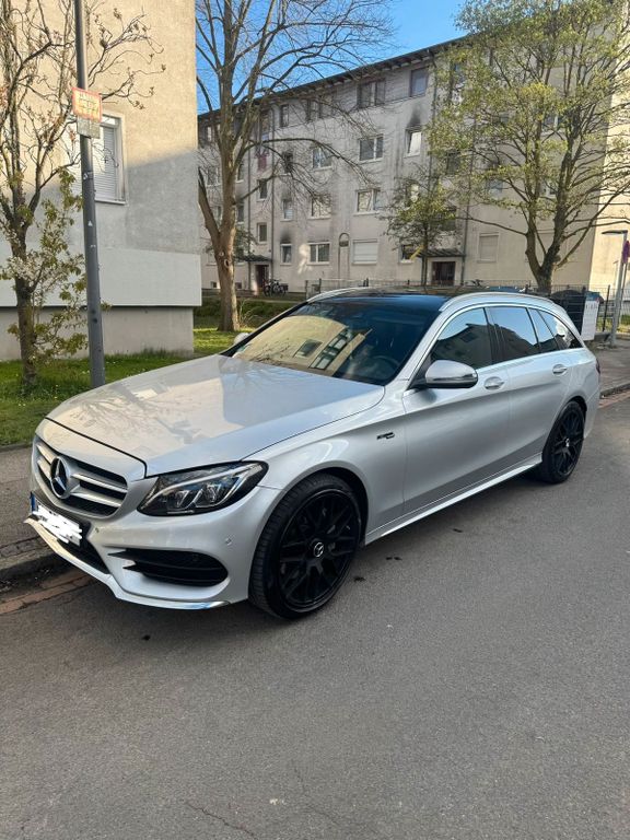 Image of Mercedes-Benz C 400