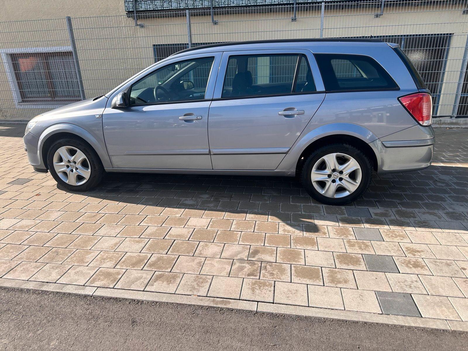 Opel Astra 2006 — photo 6
