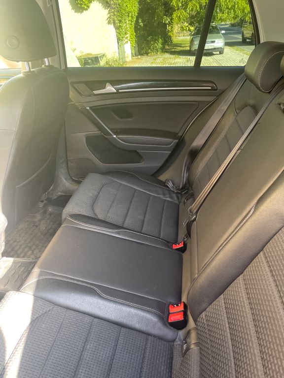 Image of Volkswagen Golf
