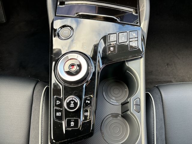 Fahrzeugabbildung Kia Sportage GT-LINE 4WD 1.6 T-GDI MILD-HYBRID *PANO