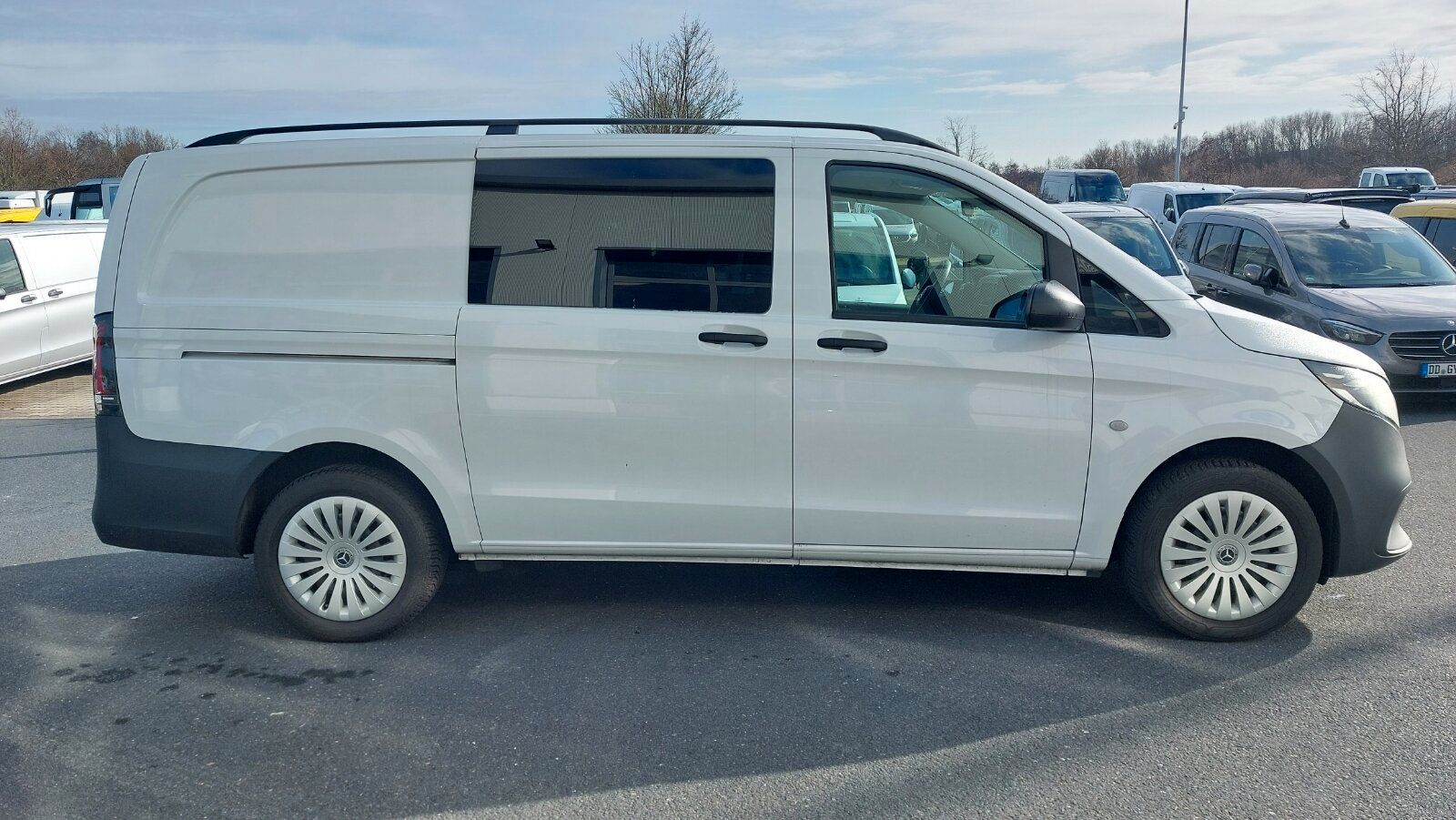 Mercedes-Benz Vito 114 Mixto/L 9G-Tronic NAV LED AHK 2,5t LKW imagem 3