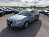 Volkswagen Passat Variant Sportline 1.8 TSI PDC AHK 1.Hand - gebrauchte VW Passat aus dem Jahr 2010