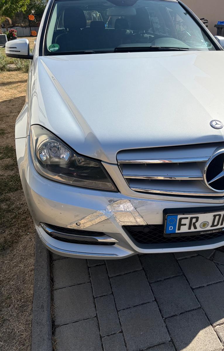 Mercedes-Benz C220 2014 — rear view