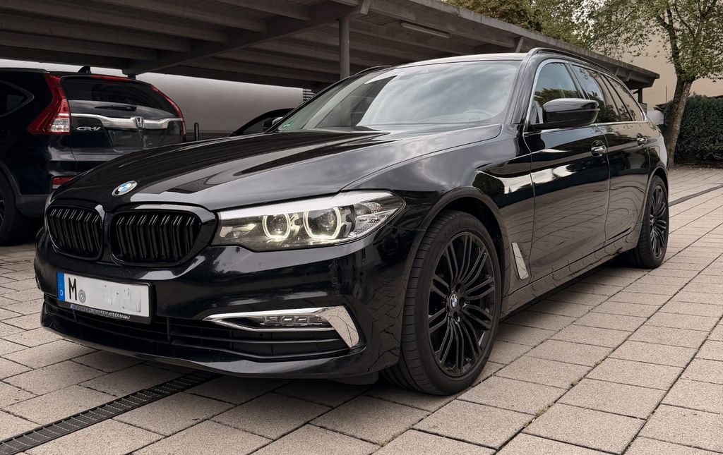 Image of BMW 530