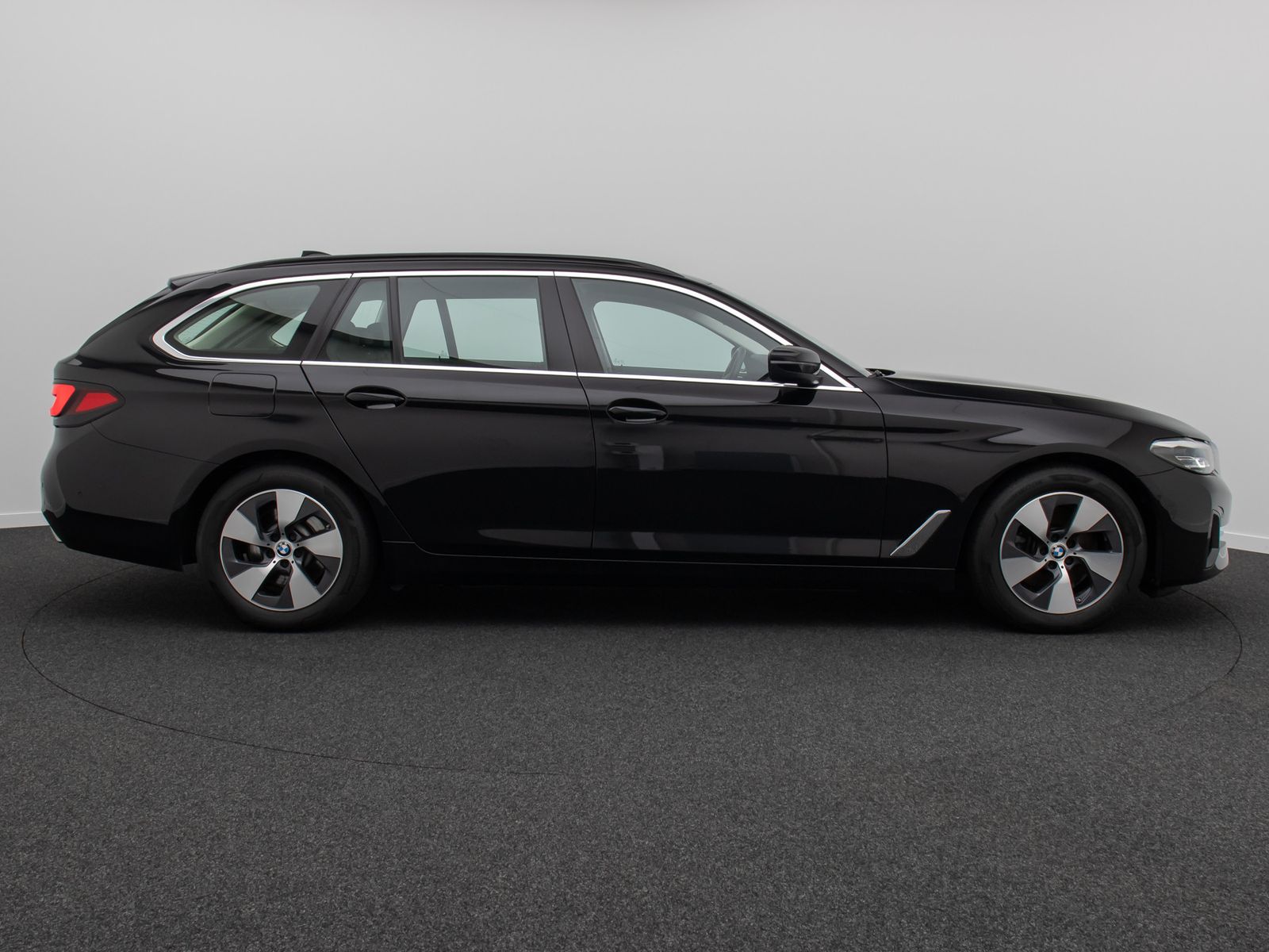 Fahrzeugabbildung BMW 520d Alarm DAB Kamera 4xKlima Parkas Leder Sport