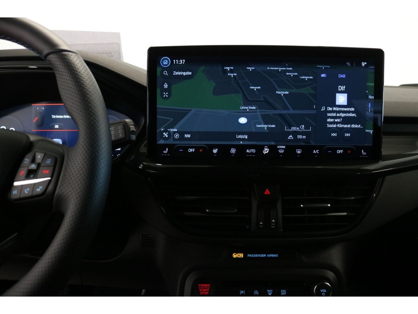 Fahrzeugabbildung Ford Focus ST X, EDITION, TRACK-PACK HUD Navi Digital