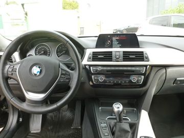 BMW 318 - 9