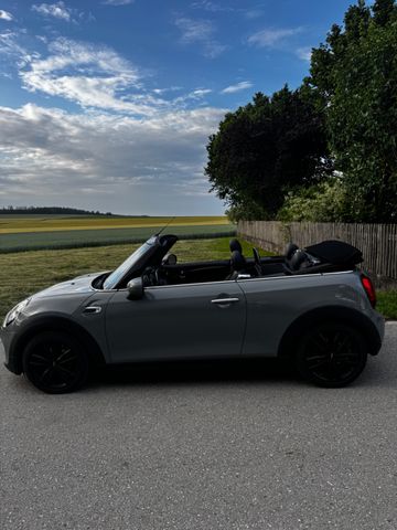 MINI Cooper Cabrio Cooper