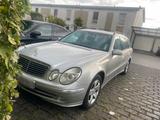 Mercedes-Benz E Klasse 240 Avantgarde  Toop Zustand Mit ... - gebrauchte Mercedes-Benz E 240 aus dem Jahr 2005