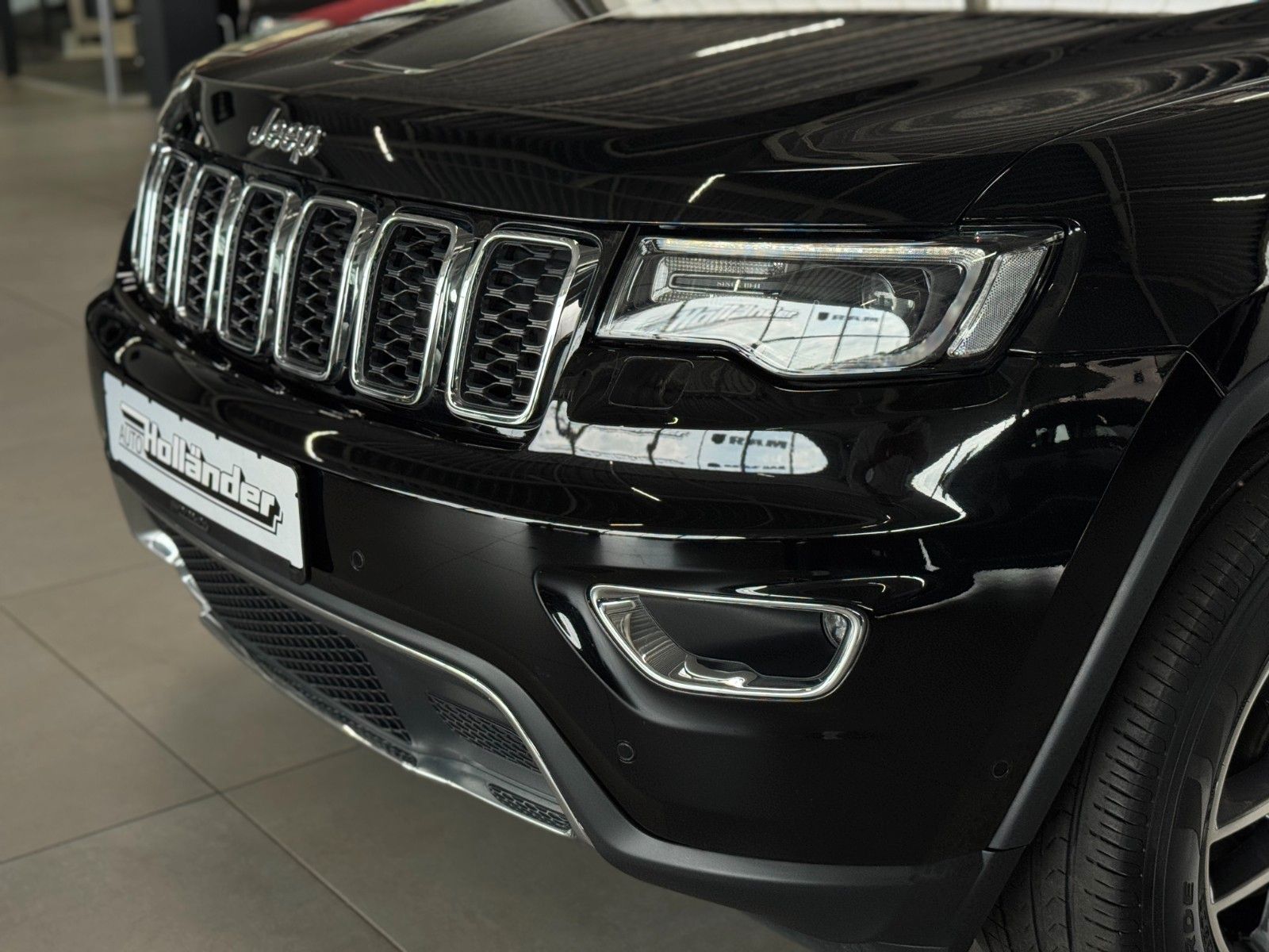 Fahrzeugabbildung Jeep Grand Cherokee 3.0 CRD Limited AHK