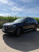 BMW X1 sDrive20i Advantage Steptronic DCT Advantage - BMW X1: Sdrive20d