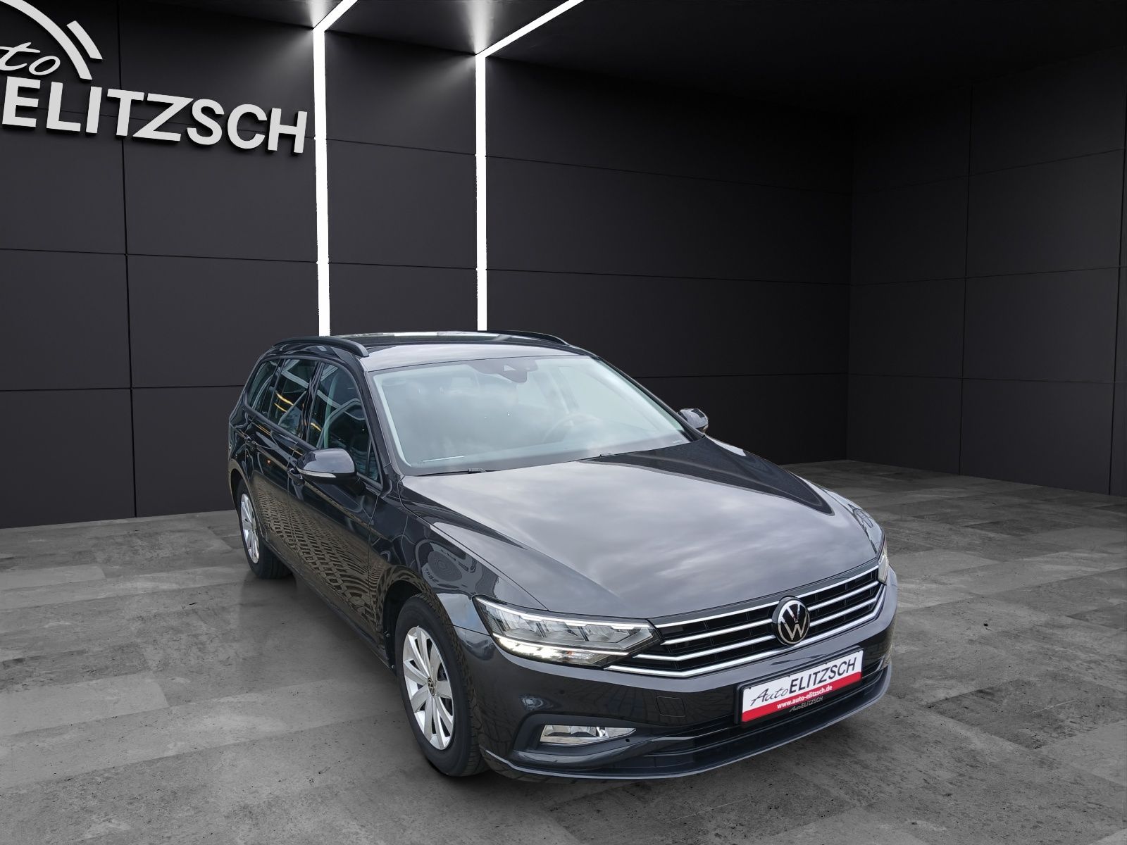 Fahrzeugabbildung Volkswagen Passat Variant TDI LED AHK Navi ACC RFK SH