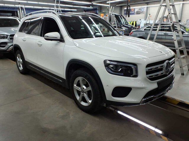 Fahrzeugabbildung Mercedes-Benz GLB 200d Progr AHK Pano MLED HighEndMBUX Busines