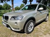 BMW X3 xDrive20d-nur 59tkm, Autom,AHK, Scheckheft - BMW X3: 3.5