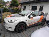 Tesla Model Y Performance Dual Motor AWD Performance - Tesla Model Y in Hamburg