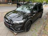 Dacia Jogger TCE110Extreme+ - Dacia Jogger Extreme mit Benzin-Antrieb