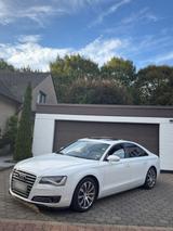 Audi A8 4.2tdi  quatro - Audi A8 in Herne