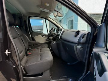 Renault Trafic - 11