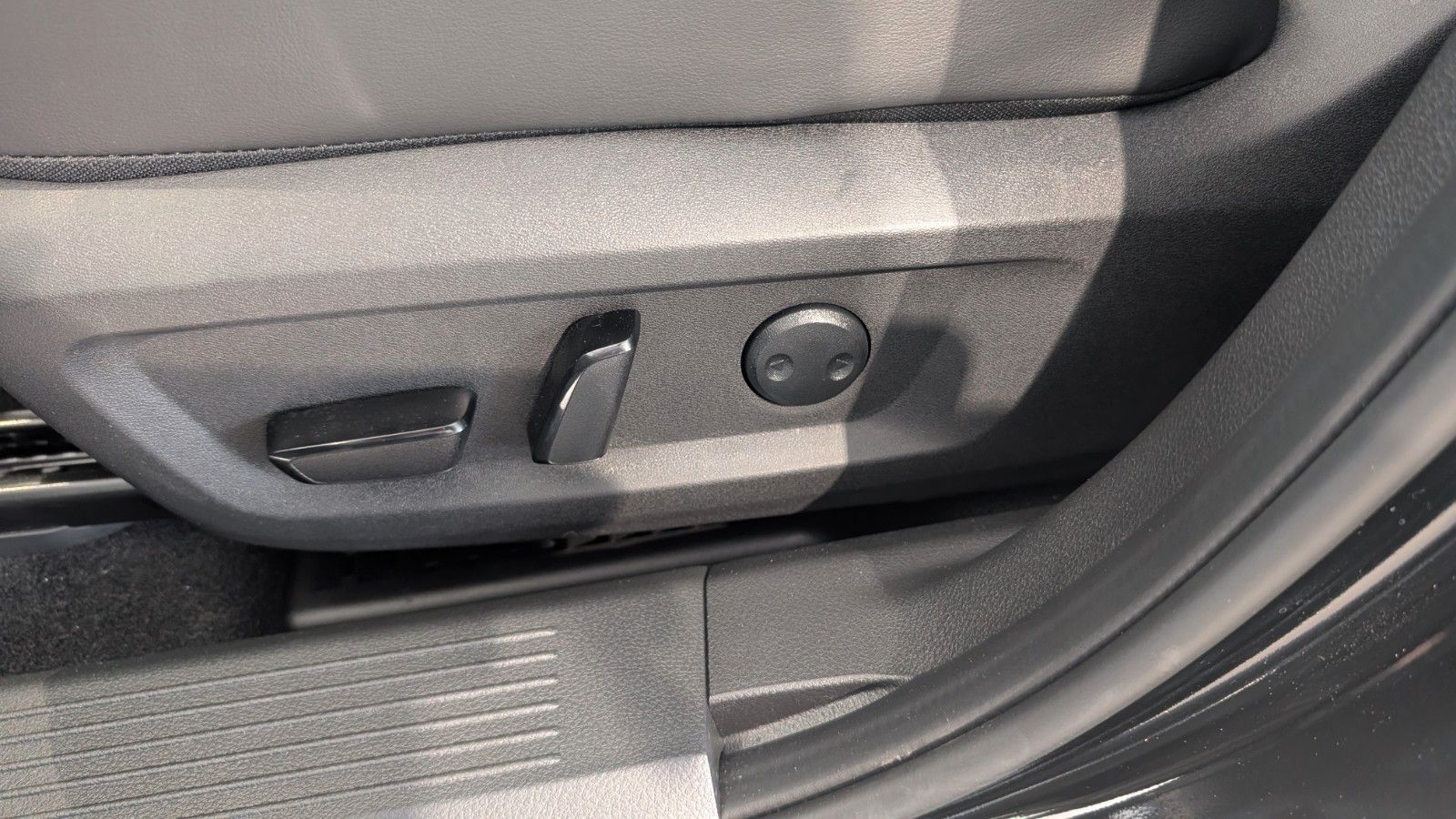 Fahrzeugabbildung Nissan X-Trail N-Connecta | 360° | ACC | Leder